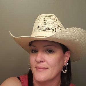 Meet your Posher, Windy